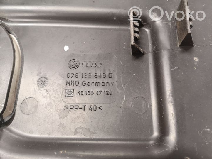 Audi A6 S6 C5 4B Oro filtro dėžės dangtelis 078133849D