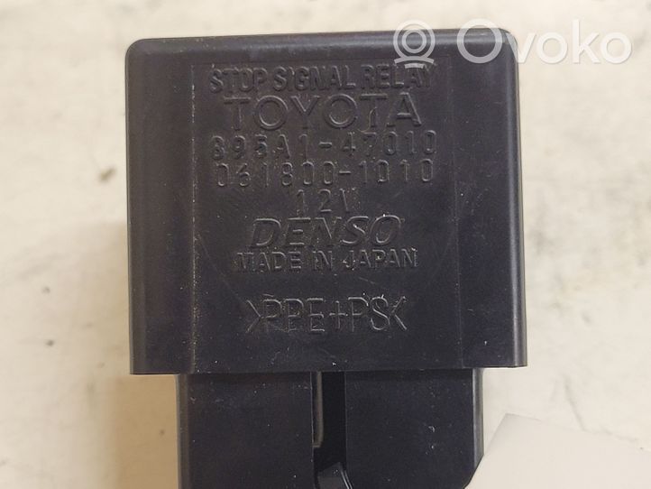 Toyota Avensis T270 Takavalon rele 895A147010