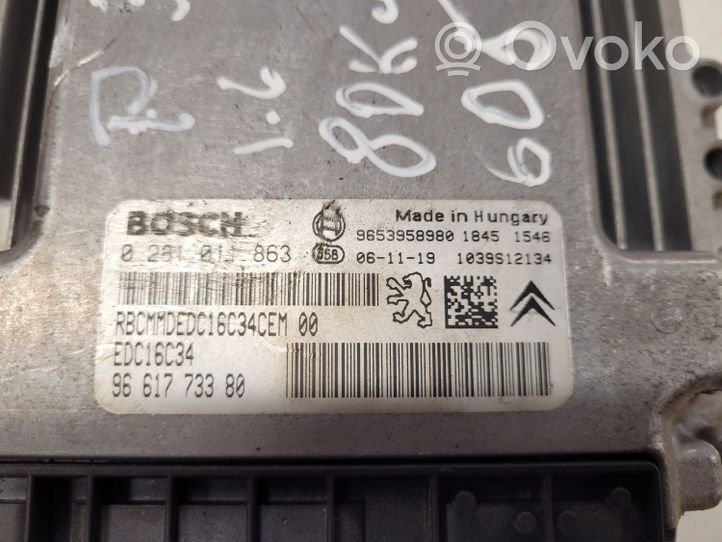 Peugeot 307 Sterownik / Moduł ECU 0281011863