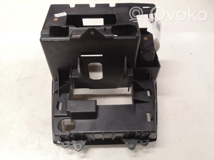 Volvo V50 Cadre, panneau d'unité radio / GPS 30722446