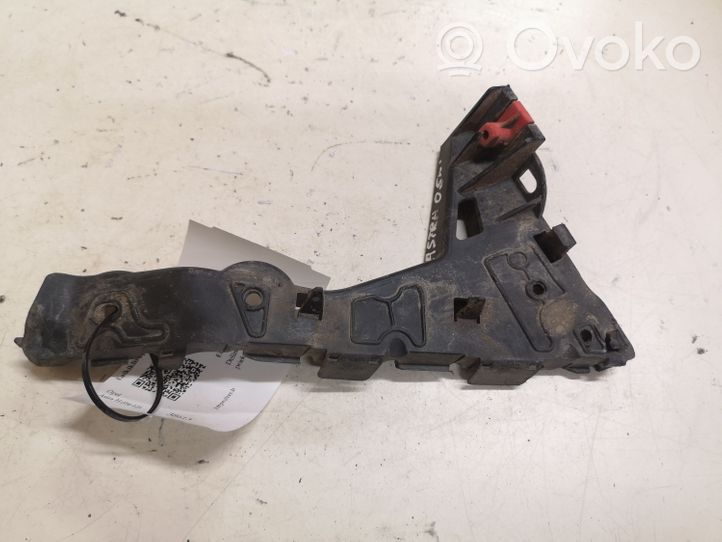 Opel Astra H Uchwyt / Mocowanie błotnika przedniego 24460284