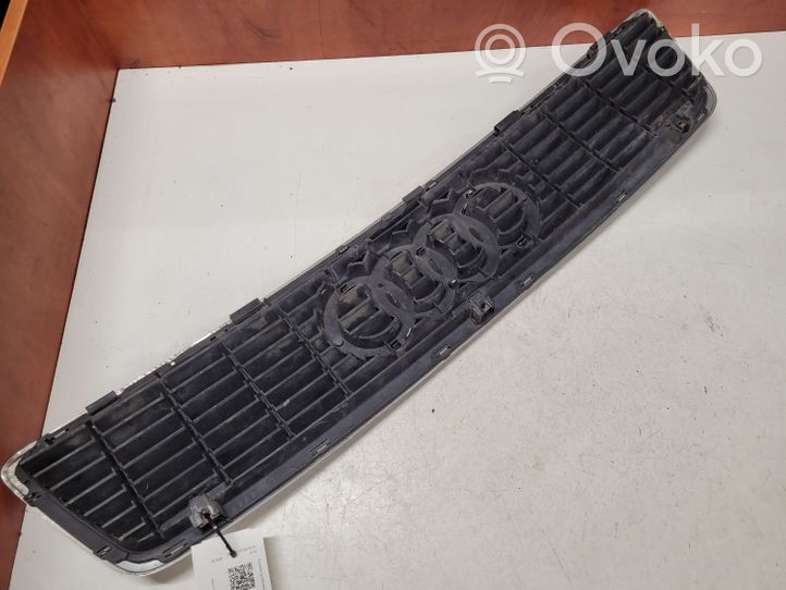 Audi A8 S8 D2 4D Grille de calandre avant 4D0853651B