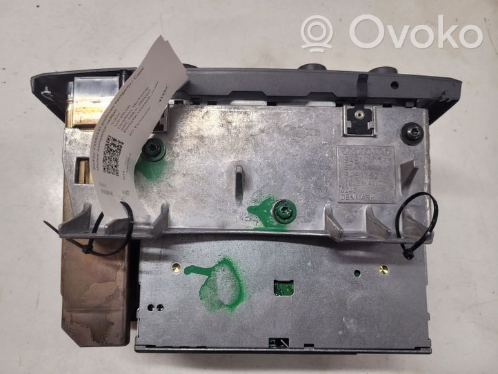 Volvo V70 Radio/CD/DVD/GPS-pääyksikkö 86331661