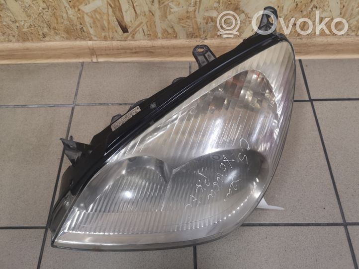 Citroen C5 Lampa przednia 9639319980