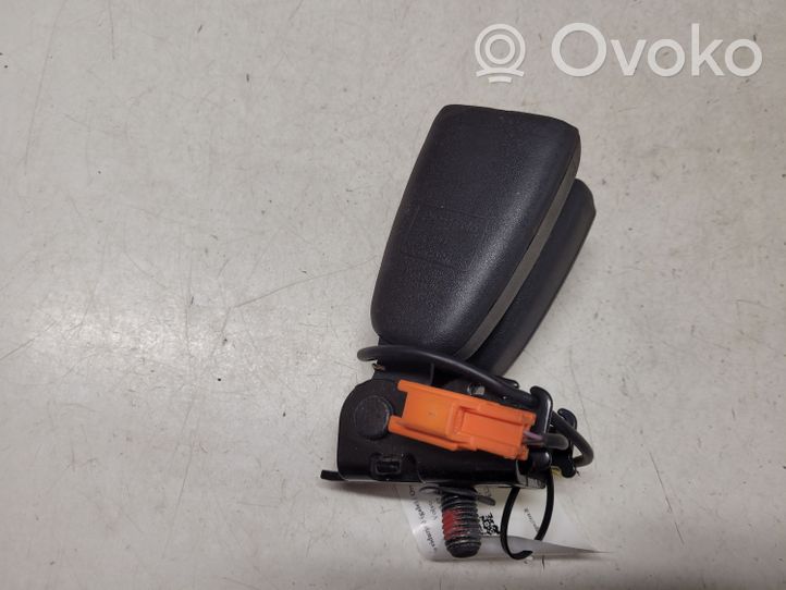 Volvo S80 Boucle de ceinture de sécurité arrière centrale 6841627