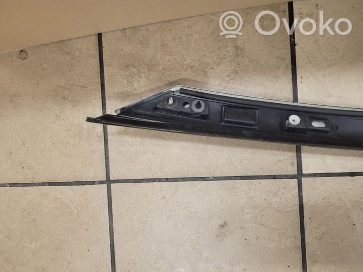 Citroen C4 I Picasso Rivestimento parabrezza 9654505477