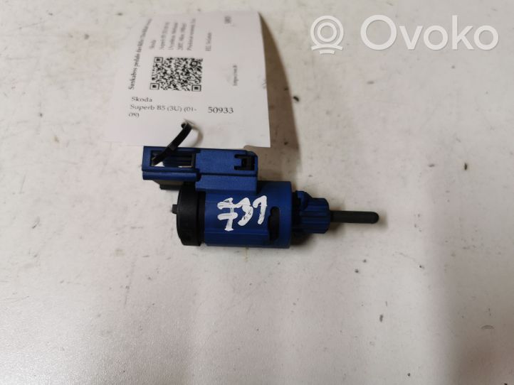 Skoda Superb B5 (3U) Sensor del pedal de embrague 1J0927189E