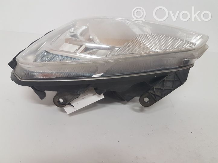 Nissan Qashqai Phare frontale 26060JD01A