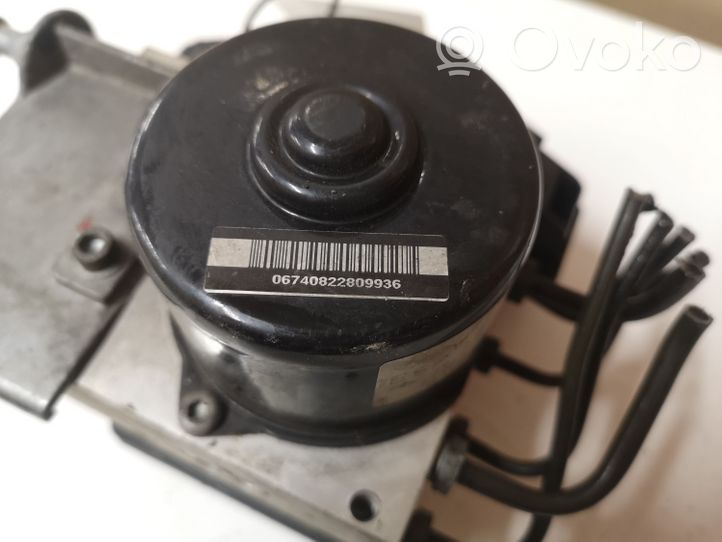 Mercedes-Benz C W203 ABS Pump A2095452532