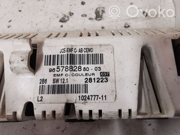 Citroen C5 Monitori/näyttö/pieni näyttö 965788288003