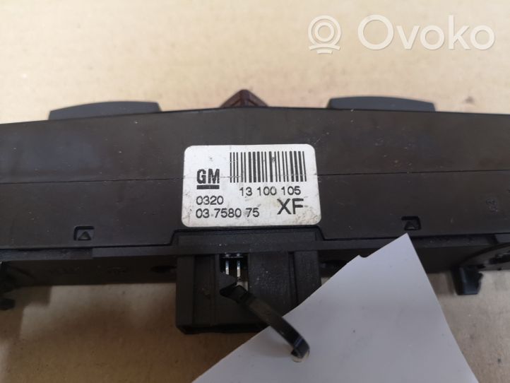 Opel Zafira B Kit interrupteurs 13100105