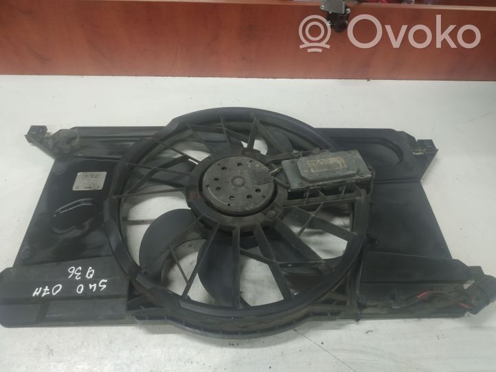 Volvo S40 Ventilatore di raffreddamento elettrico del radiatore 137328178