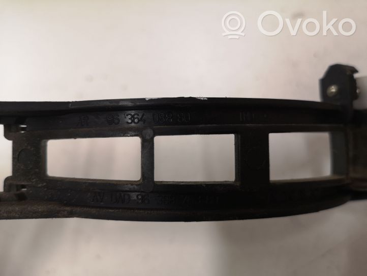 Peugeot 307 Support poignée extérieur de porte avant 9636400880