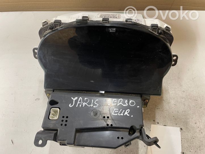 Toyota Yaris Verso Compteur de vitesse tableau de bord 8380052510