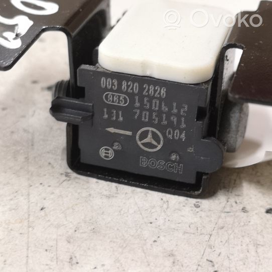 Mercedes-Benz Vito Viano W639 Датчик удара надувных подушек 0038202826