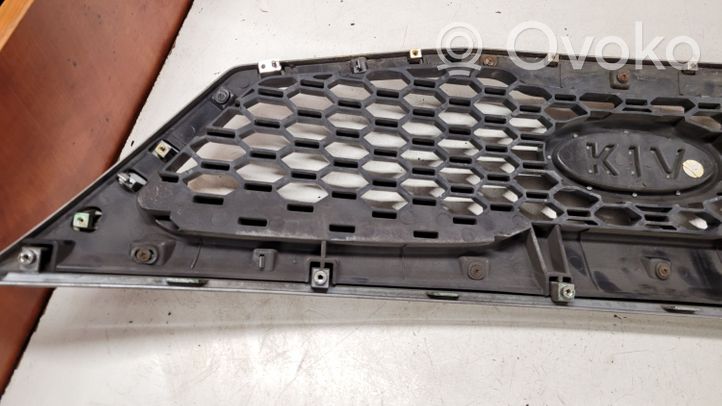 KIA Sorento Griglia superiore del radiatore paraurti anteriore 863502P000