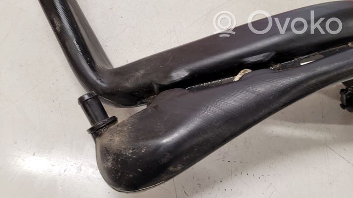 Opel Zafira A Fuel tank filler neck pipe 24402959