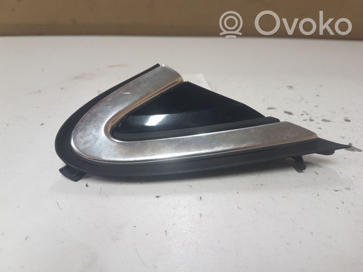 Volvo V40 Rivestimento dell’estremità del parafango 31349230