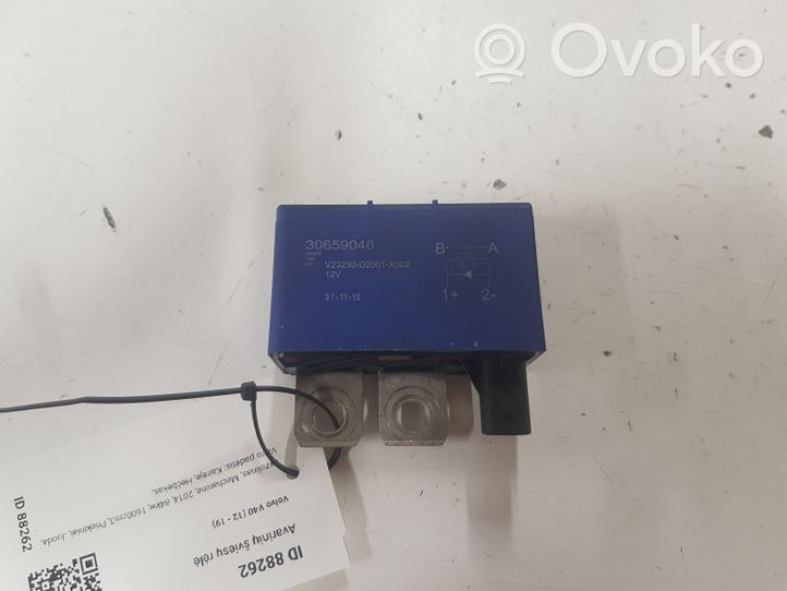 Volvo V40 Relè lampeggiatore d'emergenza 30659046