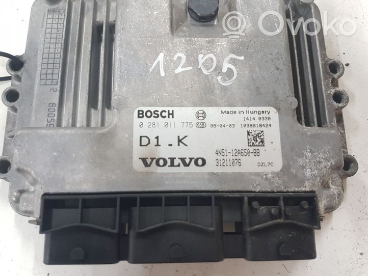 Volvo S40 Engine control unit/module 31211076