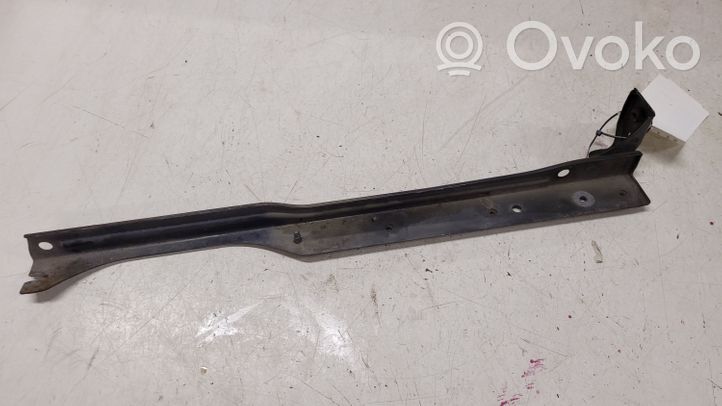 Toyota Avensis T270 Staffa del pannello di supporto del radiatore 