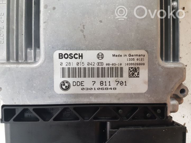 BMW 3 E90 E91 Sterownik / Moduł ECU 0281015042