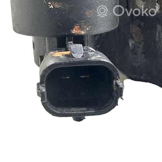 KIA Carens II Pompe d'injection de carburant à haute pression 3310027400