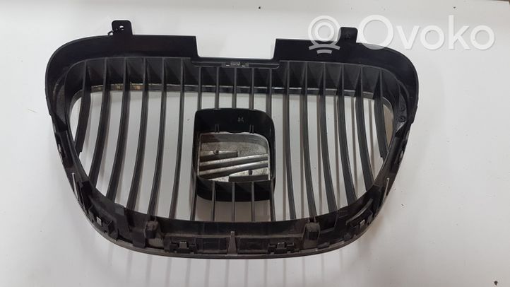 Seat Altea Grotelės priekinės 5PO853654