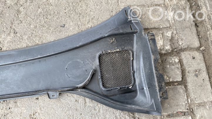 Volvo V60 Wiper trim 