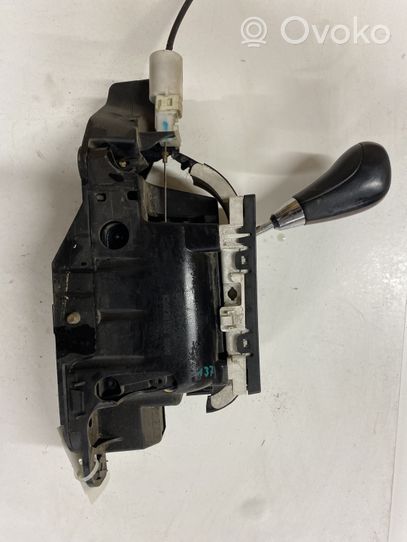 Chrysler 300 - 300C Selector de cambios 04779394AF