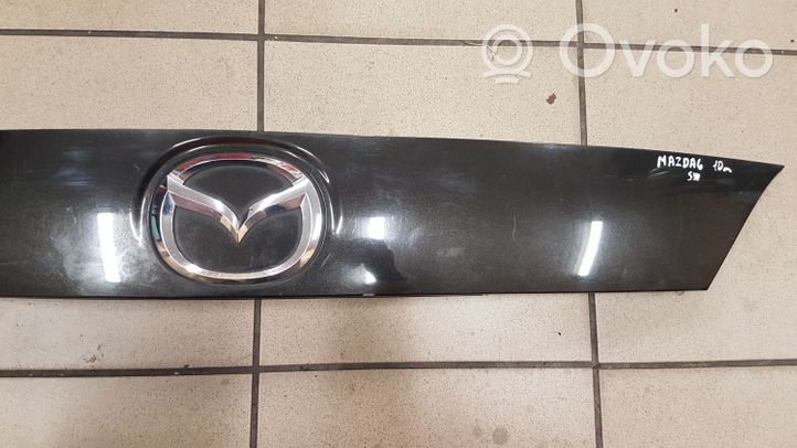 Mazda 6 Éclairage de plaque d'immatriculation GS2A50811