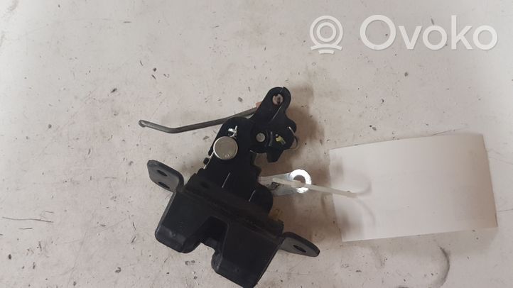 KIA Sportage Loading door lock 