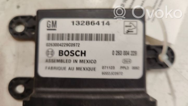 Opel Zafira B Unité de commande, module PDC aide au stationnement 13286414