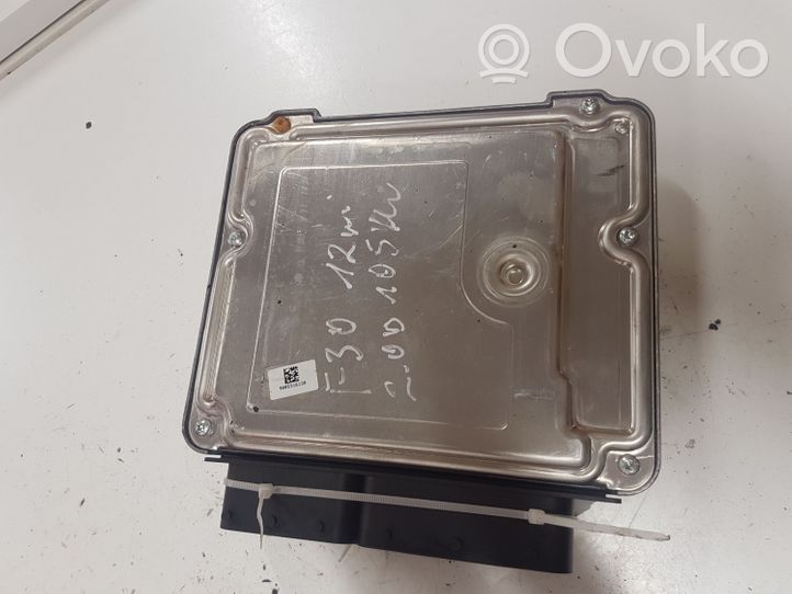 BMW 3 F30 F35 F31 Calculateur moteur ECU 0281018506