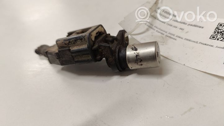 Toyota Avensis T250 Sensore di posizione albero a camme 8282120410