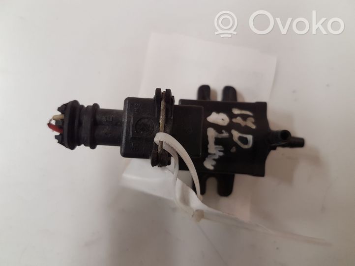 Opel Zafira B Solenoidinis vožtuvas 70246100