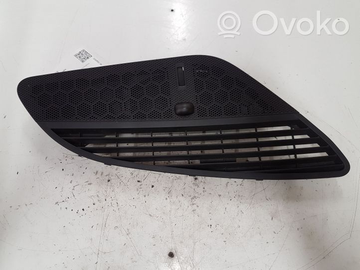 Citroen C5 Centrinės oro grotelės 9682419677