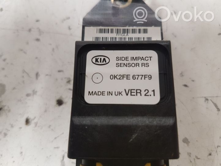 KIA Carens I Airbag deployment crash/impact sensor 0K2FE677F9