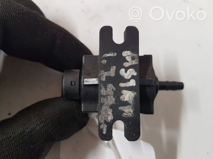 Opel Astra J Solenoidinis vožtuvas 70246100