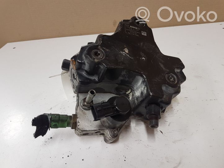 Volvo C30 Polttoaineen ruiskutuksen suurpainepumppu 0445010111