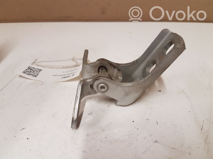 Opel Astra J Front door upper hinge 