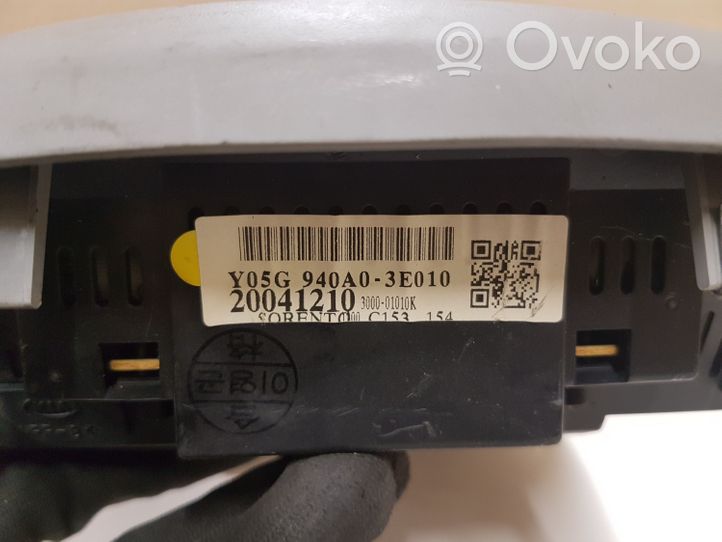 KIA Sorento Światło fotela przedniego Y05G940A03E010