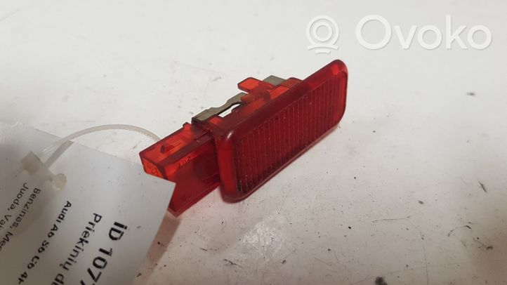 Audi A6 S6 C6 4F Luce interna per portiera anteriore 094741