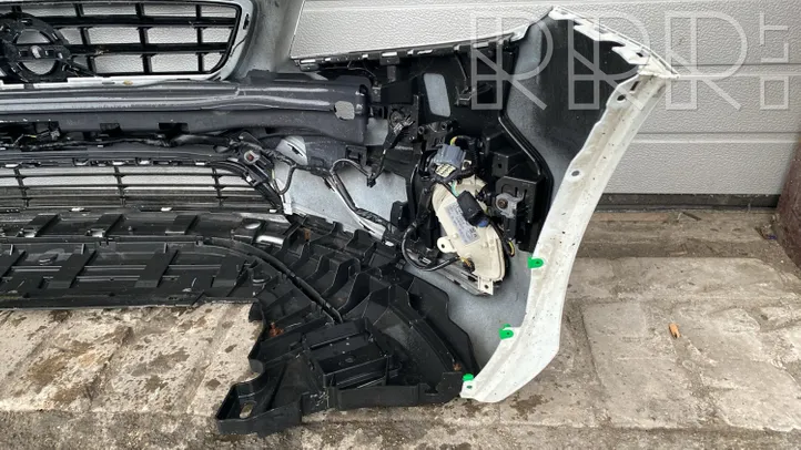 Volvo V40 Front bumper 