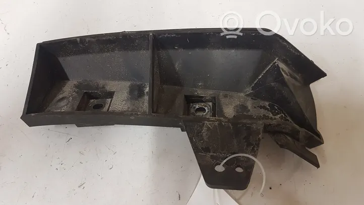 Volvo V50 Staffa angolare del supporto di montaggio del paraurti 30678075