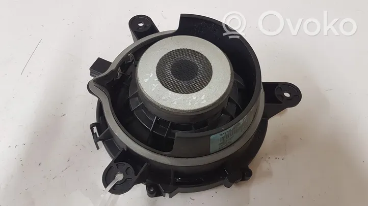 Volvo V50 Haut-parleur de porte avant 8651207