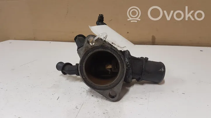 Opel Zafira B Boîtier de thermostat / thermostat C89188