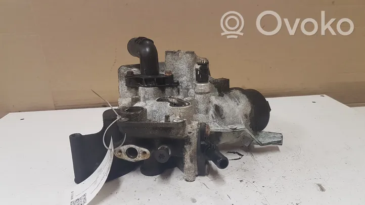 Opel Corsa E Halterung Ölfilter / Ölkühler 1323500