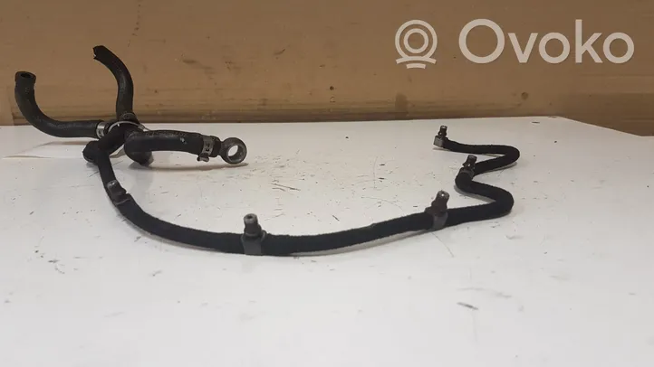 Volvo XC90 Fuel return line/hose 