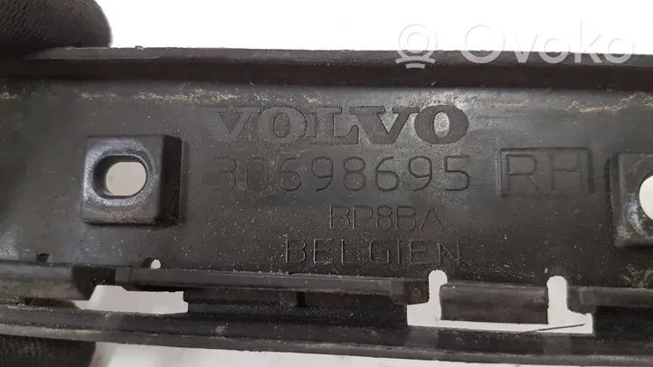 Volvo V50 Staffa di rinforzo montaggio del paraurti posteriore 30698695